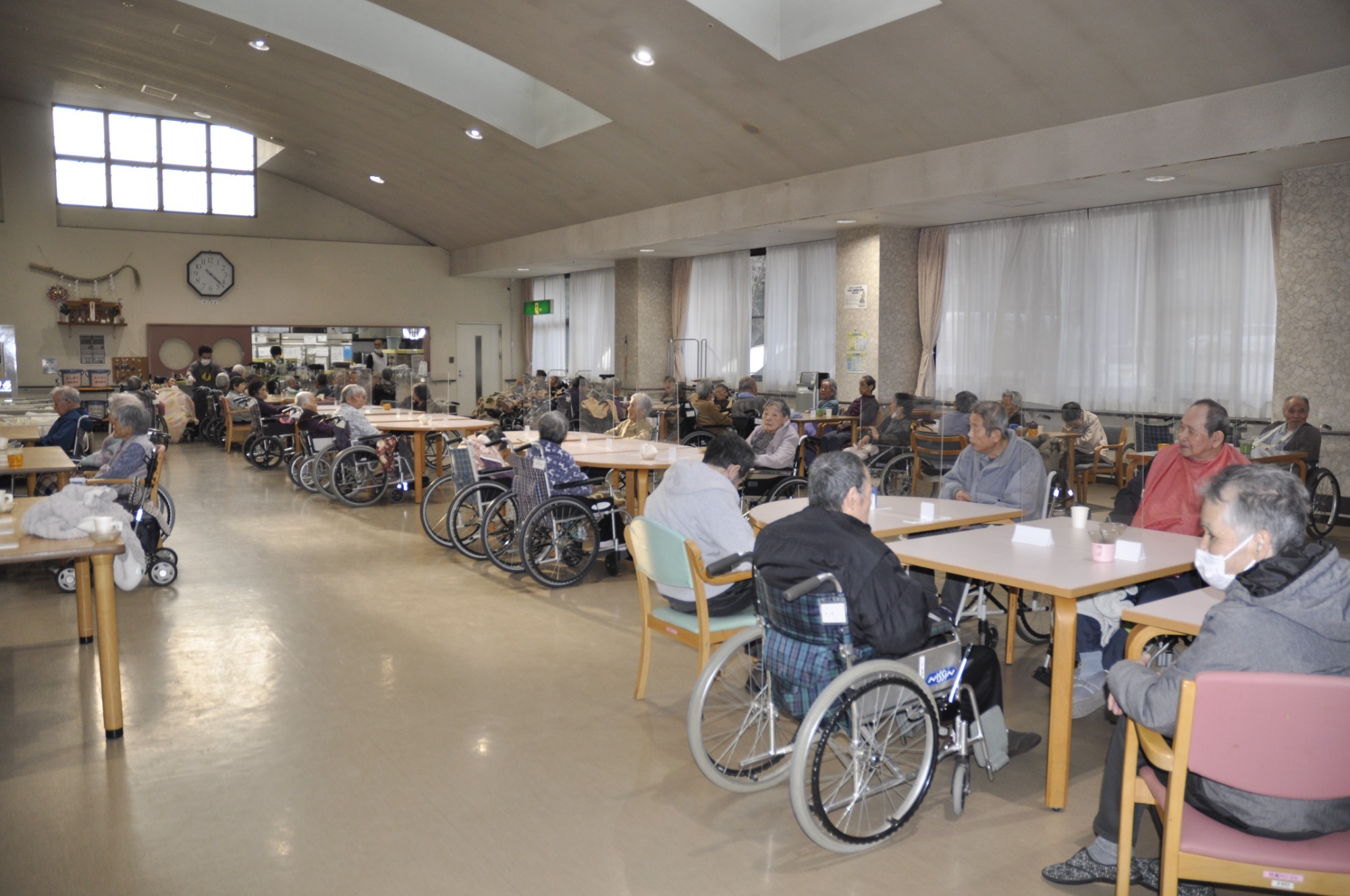画像：特養食堂のイメージ